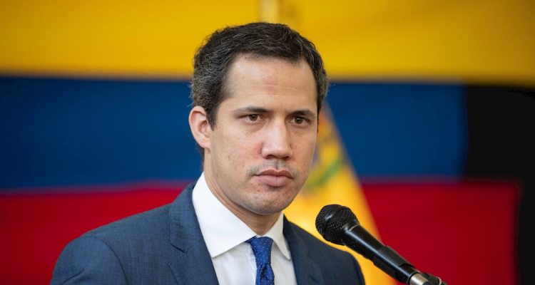 Diputados chavistas piden celeridad en la aplicación de justicia a Juan Guaidó por corrupción