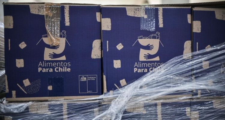 Beneficiaron a personas fallecidas: graves irregularidades en entrega de cajas de ayuda en Los Lagos