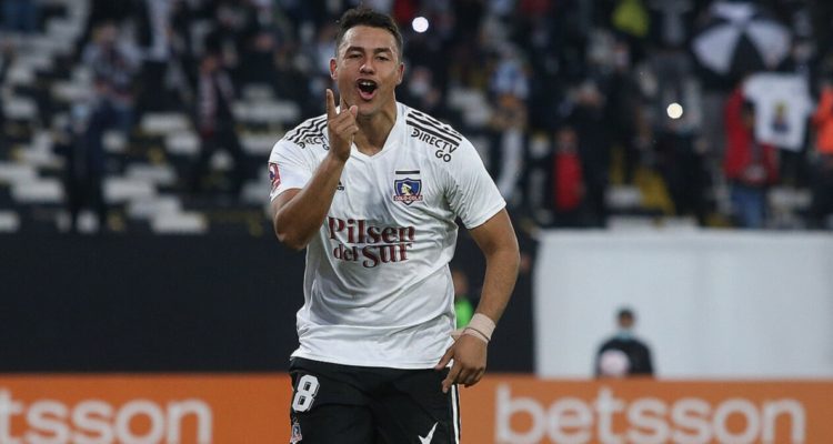 Iván Morales puede dejar Colo Colo y firmar en Brasil