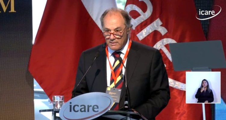 Sutil se dirigió directamente a Boric en Enade: Llamó a que nueva Constitución “no sea partisana”