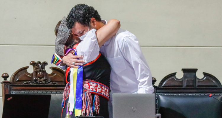 Loncón y Bassa se despiden de la presidencia de la Convención