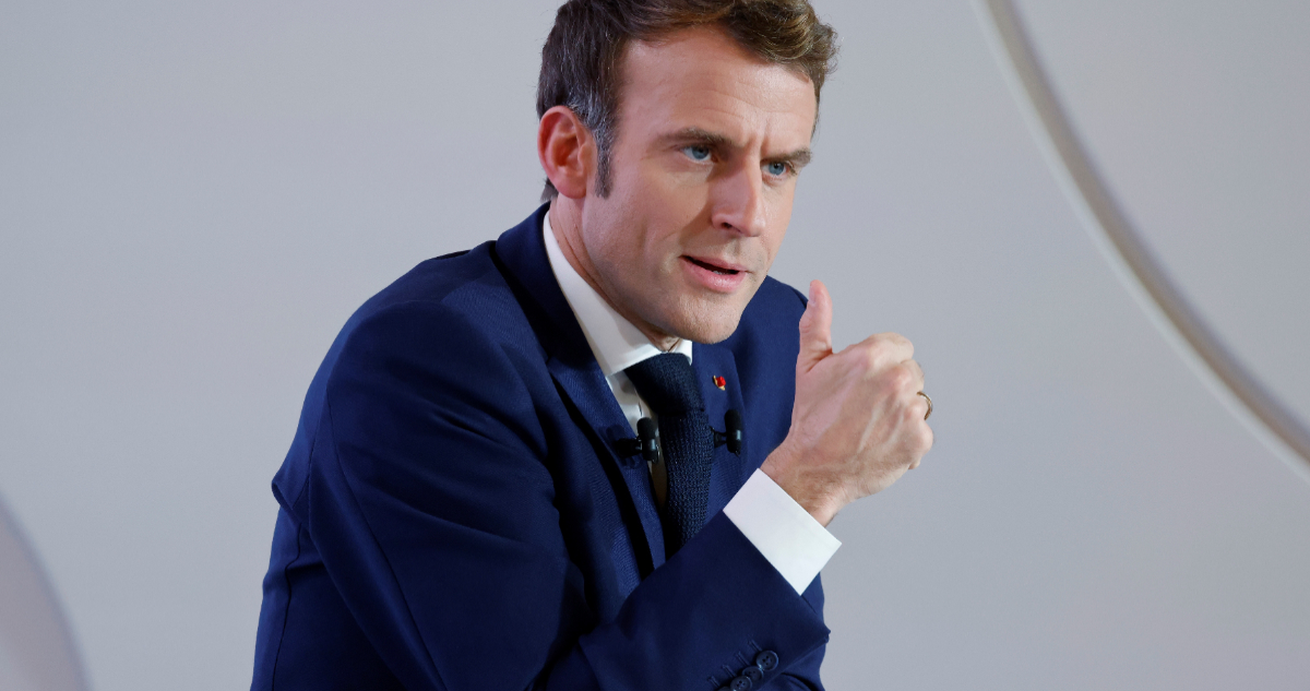 Presidente Macron dice que no dejará en paz a personas antivacunas: “Los voy a joder hasta el final”