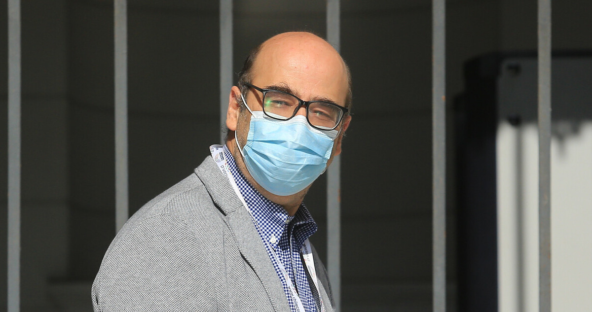 Fernando Atria califica de “mala idea” propuesta de convencionales de limitar duración de jueces
