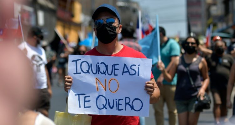 Camioneros amenazan con bloqueos: citan a protestas en Iquique contra “violencia y migración ilegal”
