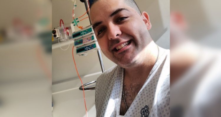 Médico con leucemia busca donantes por Instagram