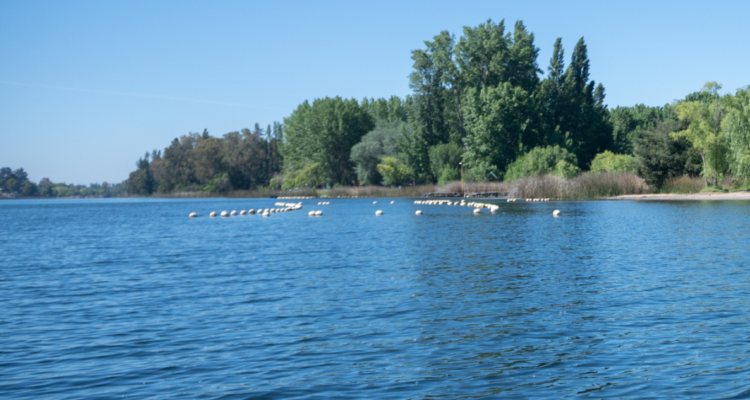 Mujer de 85 años muere ahogada en la laguna Avendaño.