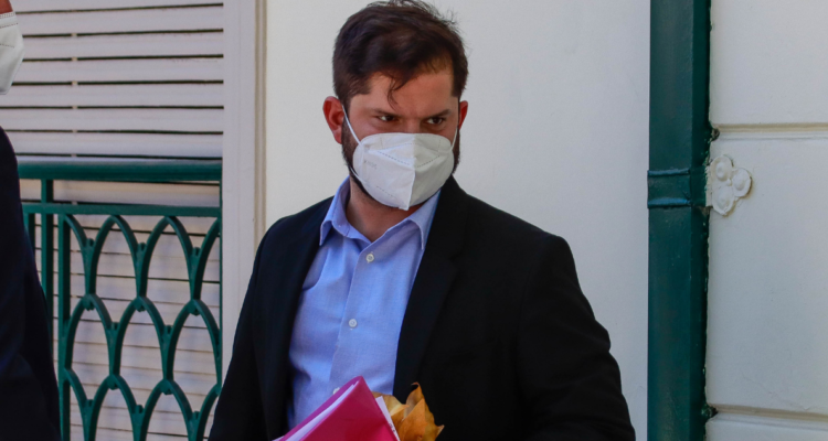 Gabriel Boric aplaza nombramiento de subsecretarios