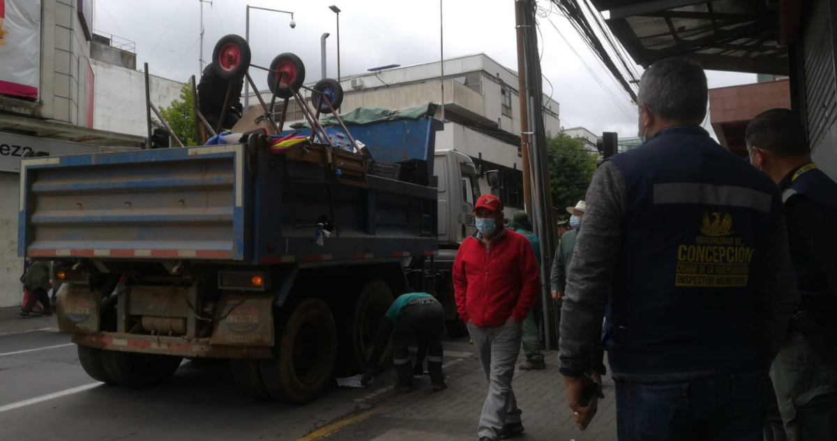 Operativo por comercio ilegal en Concepción