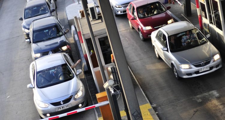 Tras agresión a cajera por alza de peaje: DT del Bío Bío dice que empresas deben asegurar protección