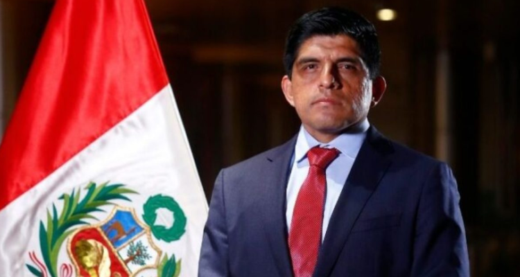 Juan Carrasco, ministro de Defensa de Perú.