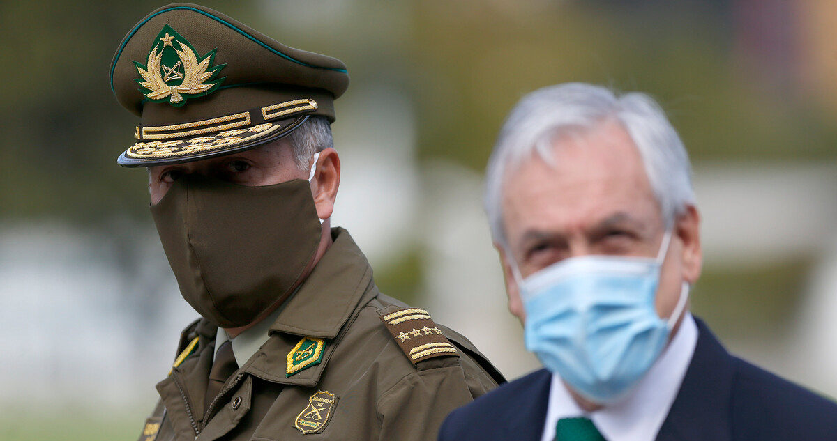 Piñera y exgeneral Mario Rozas