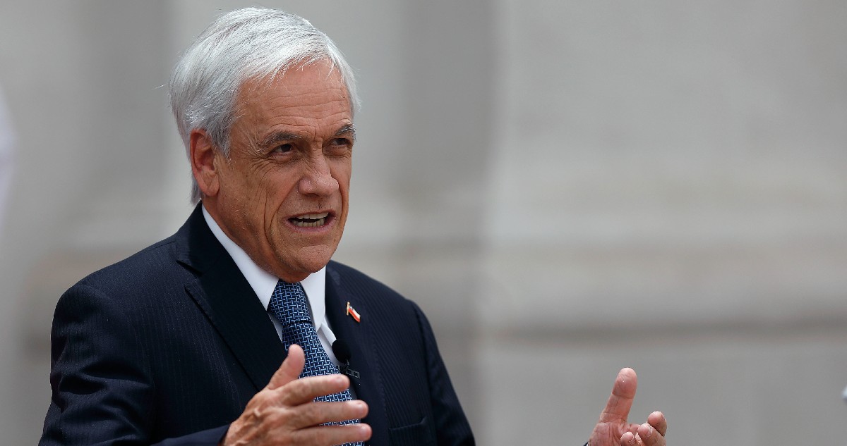 Piñera saca la voz por licitación de litio: Remarca que no excluye eventual creación de una estatal