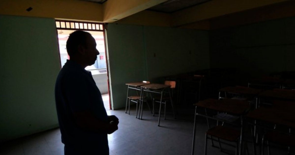 Profesor en la sala de clases