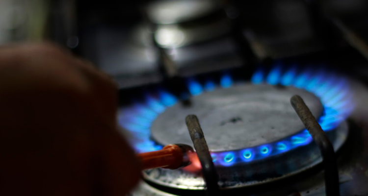 Imagen de la llama de una cocina a gas
