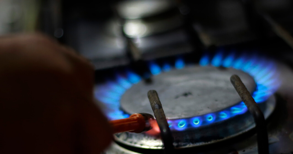 Imagen de la llama de una cocina a gas