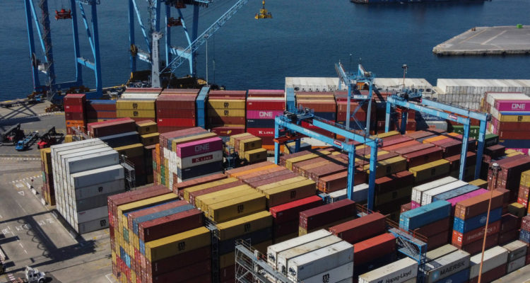 Licitación Terminal N° 2 del Puerto de Valparaíso: solicitan a la Contraloría revisar concurso