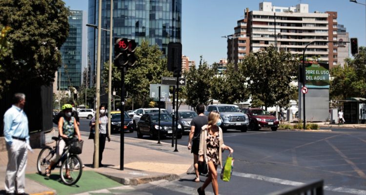 Los cambios que vive la RM ante retroceso a fase 3: positividad PCR por covid llegó hoy al 11,45%