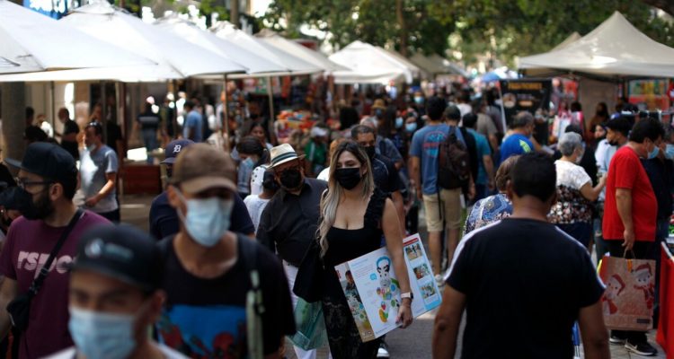 La RM se mantiene en la fase 4 del Paso a Paso: contagios se triplicaron en 7 días