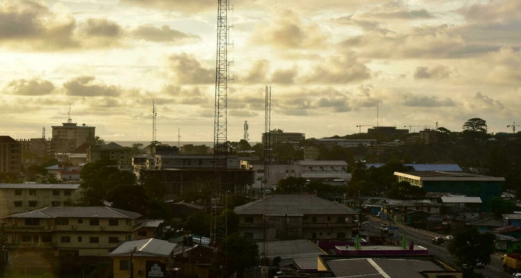 Reportan al menos 30 muertos tras estampida en celebración religiosa de Liberia