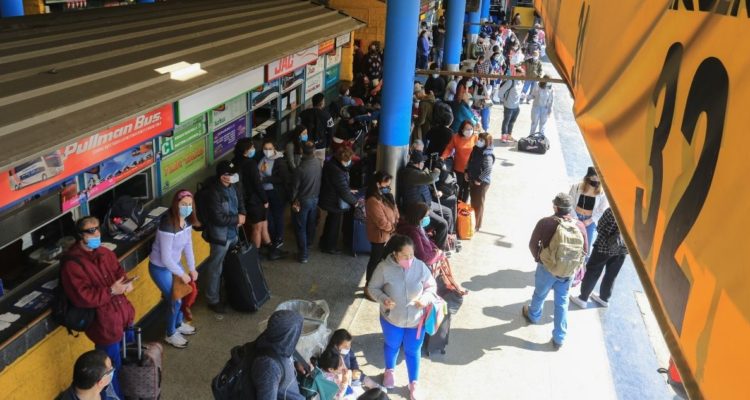 Requisitos para viajar por Chile o desde el extranjero este verano