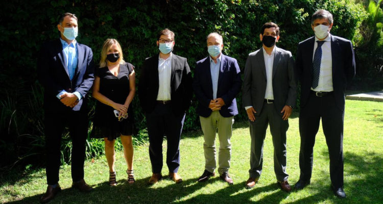 Directivas de Chile Vamos se reunieron con Gabriel Boric