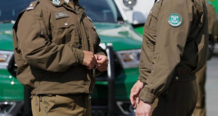 13 años tiene uno de los dos detenidos por el robo de un vehículo en Lo Prado