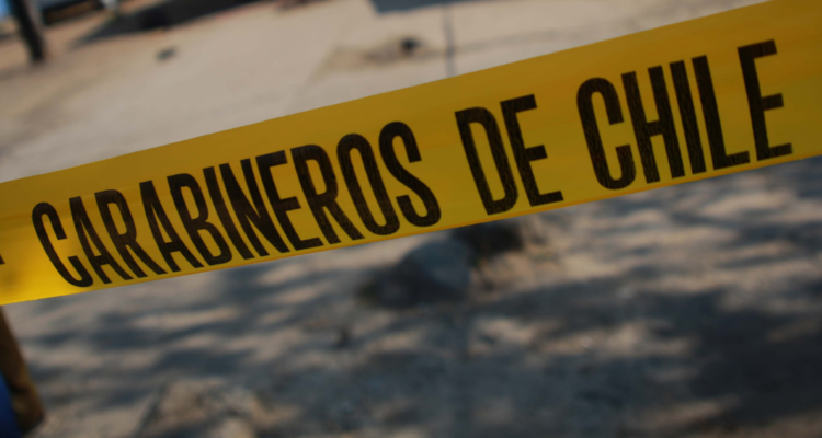 Delincuentes roban y golpean a familia en Coronel.