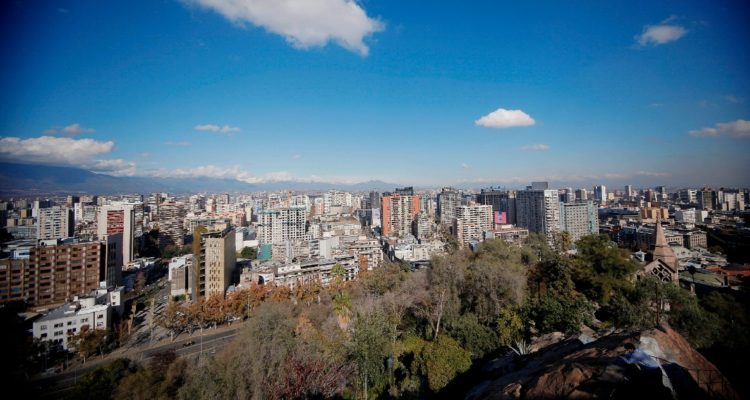 Precios de arriendos se dispararon y destacan comunas del Gran Santiago donde más subieron
