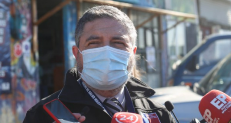 Seremi de salud señala descoordinacion por caso de chofer encerrado por covid