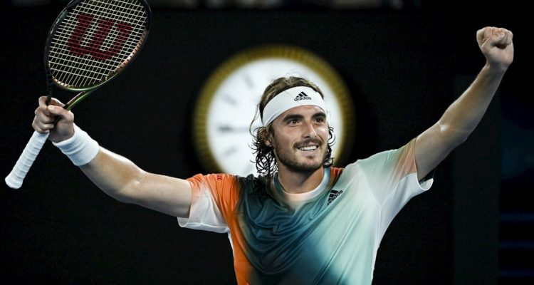 Tsitsipas está en semis del Australian Open.