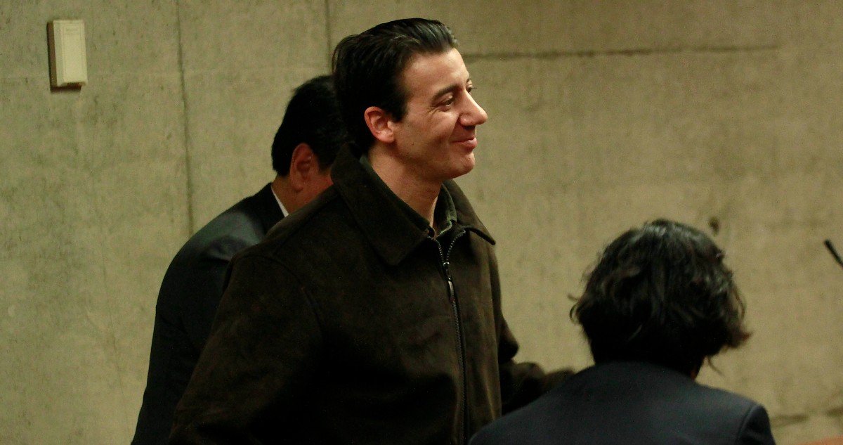 Dictan orden de detención contra Tea Time: no llegó al juicio por fiesta en toque de queda