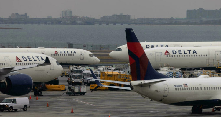 Cómo la tecnología 5G se transformó en una amenaza para los aviones de EEUU