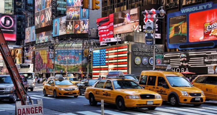 Inflación interanual en Estados Unidos escala a su nivel más alto en casi 40 años