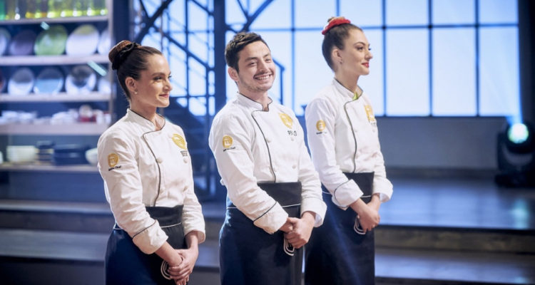 Pollo Castillo, Begoña Basauri y Tutú Vidaurre durante la final de MasterChef Celebrity.