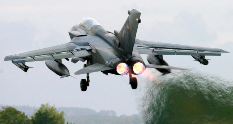 Un avión de la OTAN