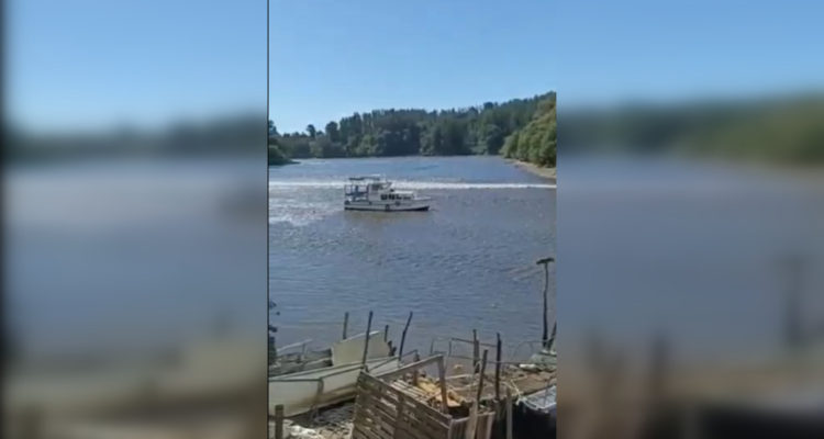 Captan ingreso de tsunami que destruyó embarcadero en Corral