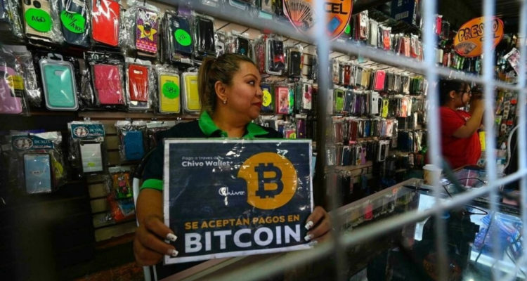 Usuarios de bitcoin defienden el uso de lo criptomoneda en El Salvador Nos estamos acostumbrando
