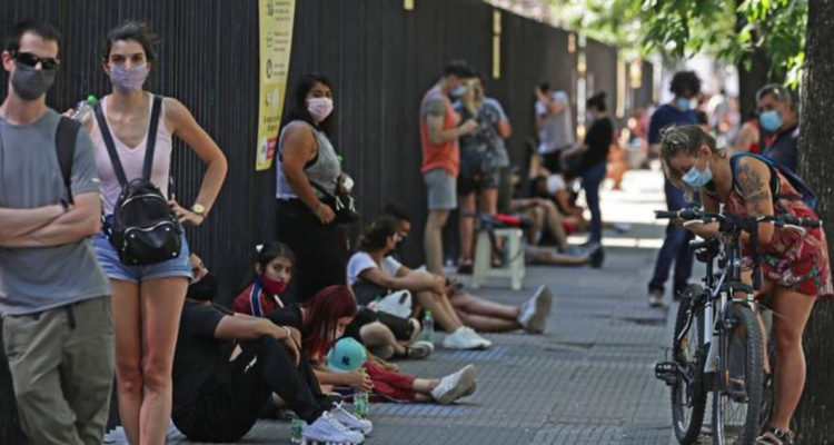 Variante Ómicron: el avance del coronavirus o el fin de la pandemia