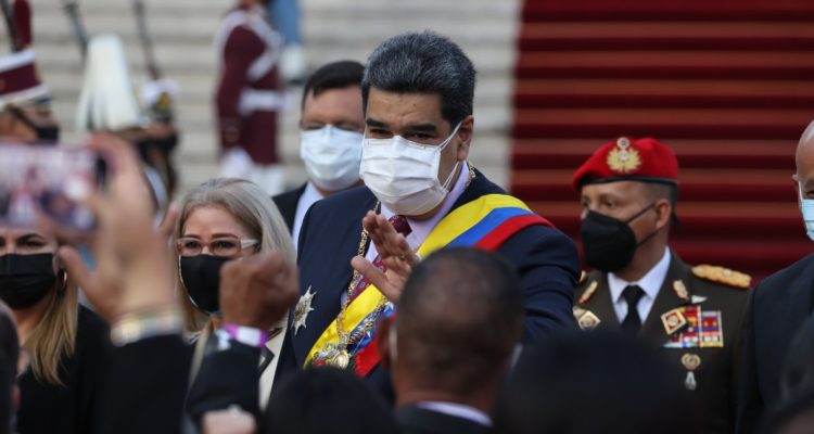 Maduro promete erradicar la pobreza extrema en Venezuela dentro de tres años
