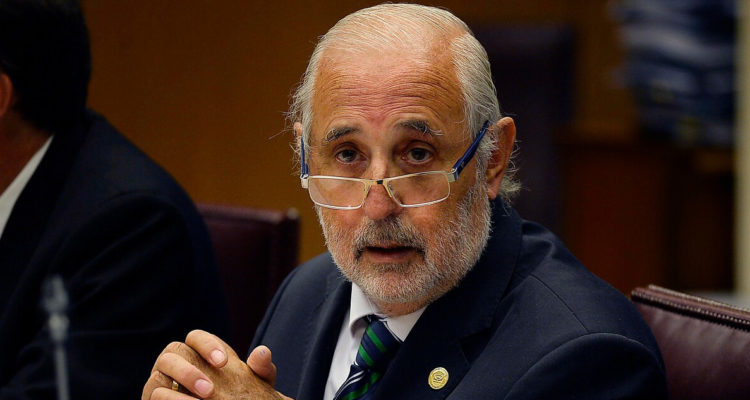 Ordenan investigar a hija y yerno de Izurieta por lavado de activos: ambos son fiscales