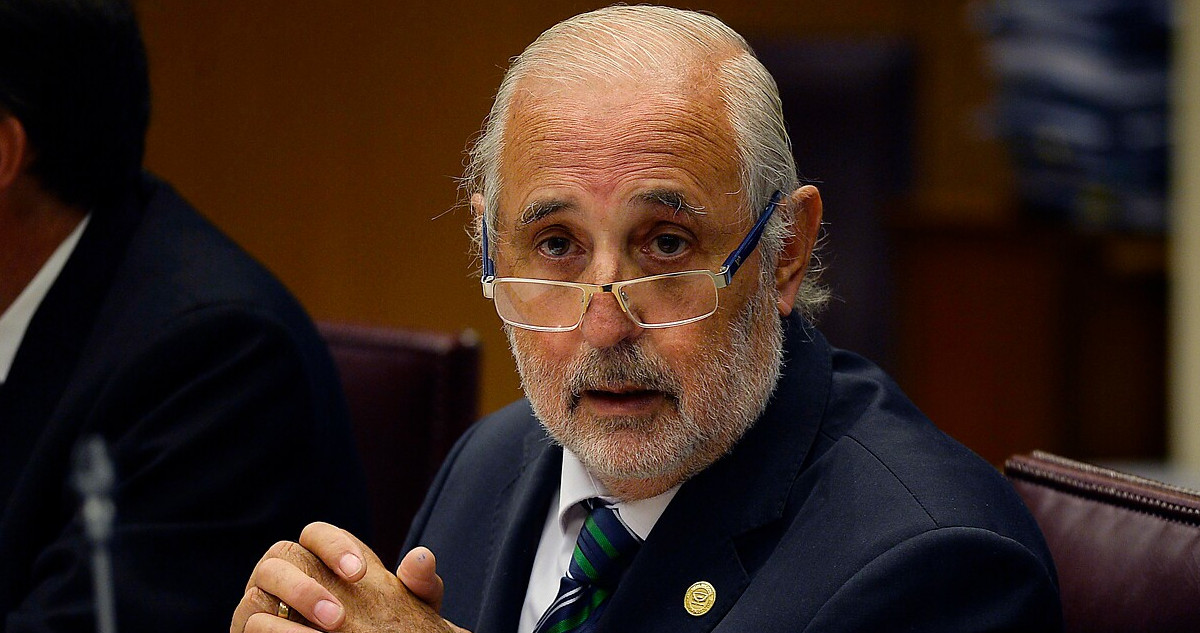 Ordenan investigar a hija y yerno de Izurieta por lavado de activos: ambos son fiscales