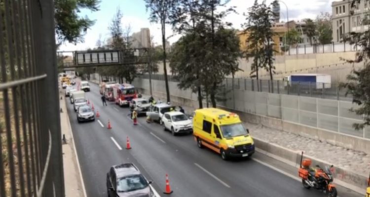 Accidente de tránsito en Autopista Central