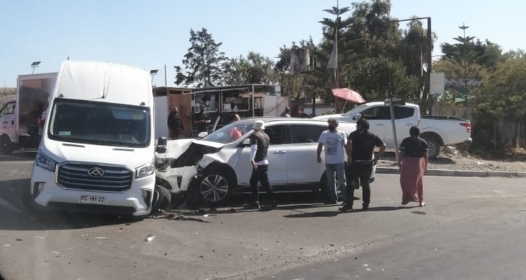colisión de yasna provoste