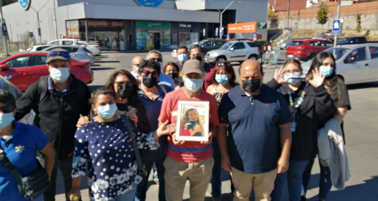 Denuncian acoso laboral por muerte de cajera Concepción