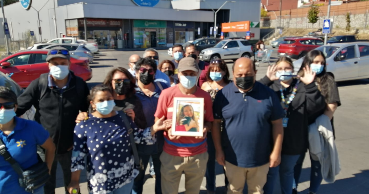 Denuncian acoso laboral por muerte de cajera Concepción