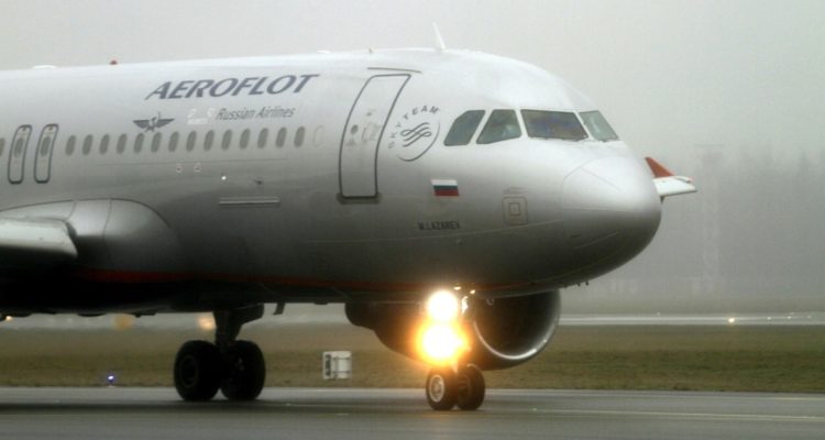 Reino Unido congelará activos de bancos rusos y vetará a la aerolínea Aeroflot