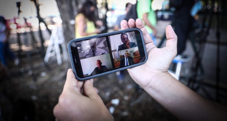 Una transmisión de la audiencia de Alberto Fernández en defensa de la vicepresidenta.