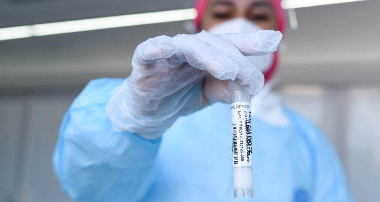 Funcionarios de la Atención Primaria aseguran no dar abasto ante demanda por PCR y test antígenos