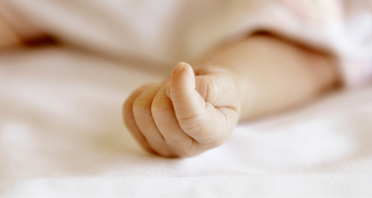 transfusion de sangre a bebé