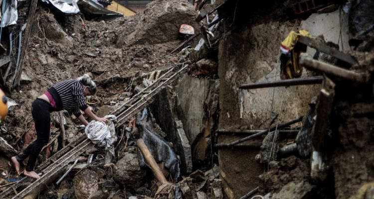 Destrozos dejado por las lluvias.